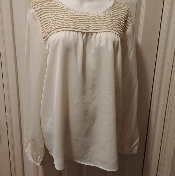 NWT Gibson Latimer Cream Long Sleeve Detailed Blouse - Picture 7 of 11